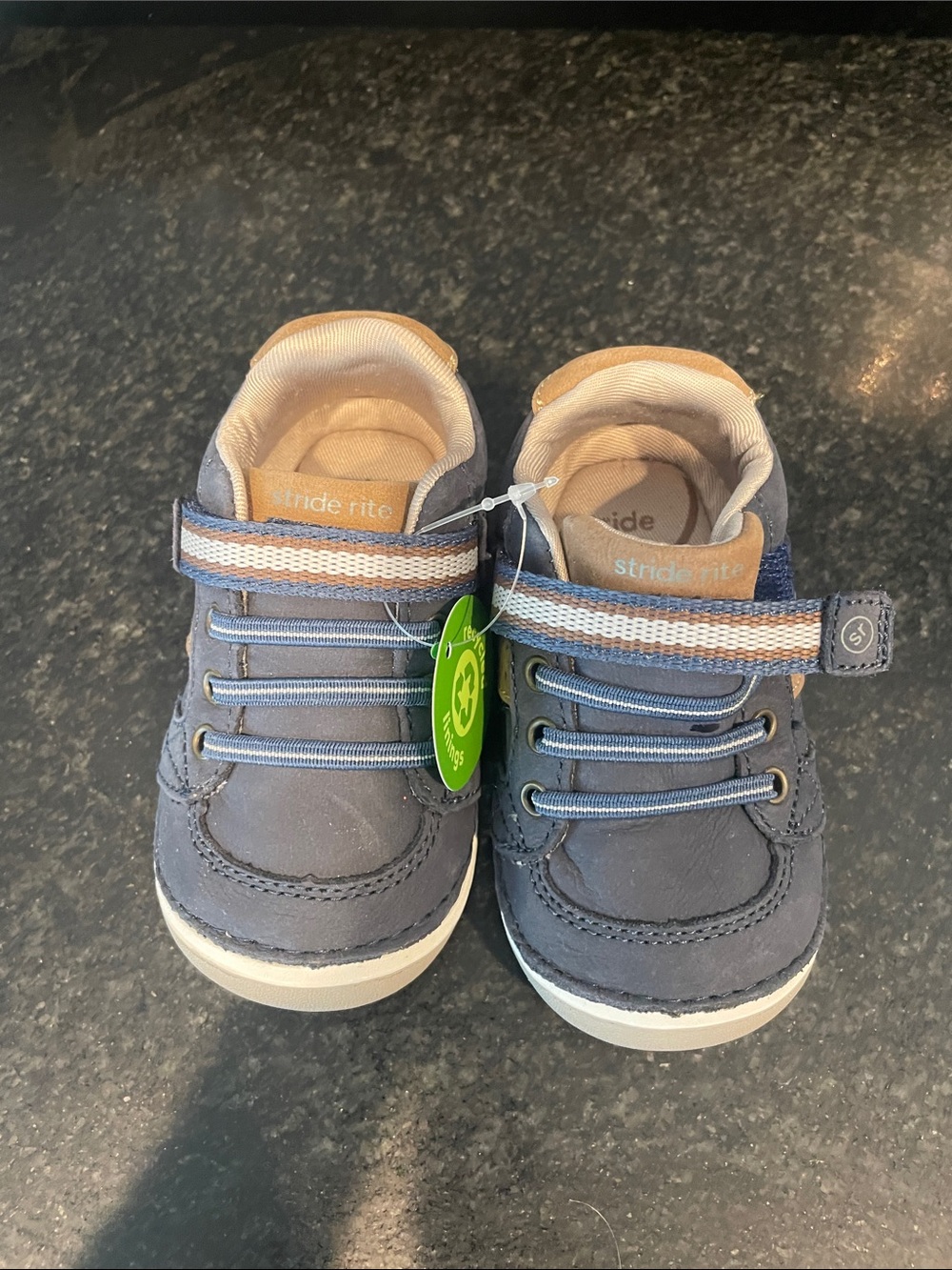 Stride Rite Artie